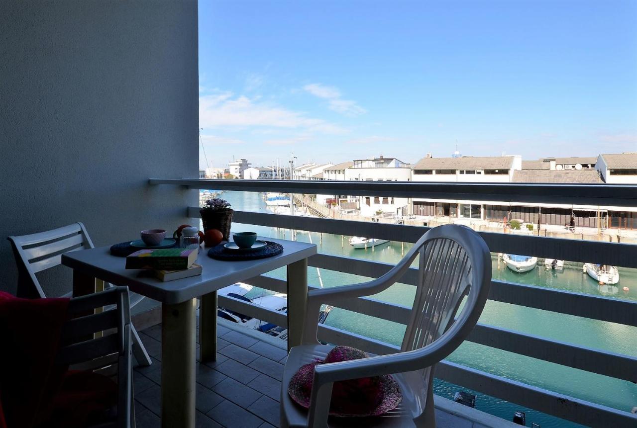 Residenza Olimpo Apartment Lignano Sabbiadoro Luaran gambar