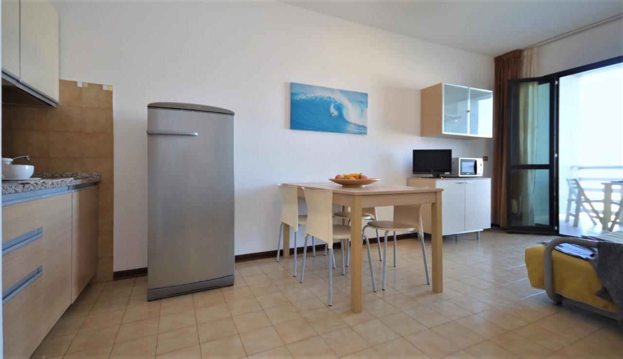 Residenza Olimpo Apartment Lignano Sabbiadoro Luaran gambar