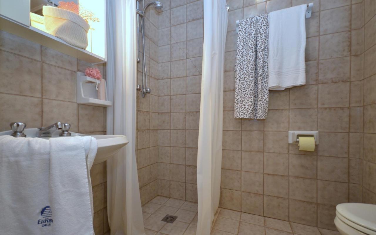 Residenza Olimpo Apartment Lignano Sabbiadoro Luaran gambar