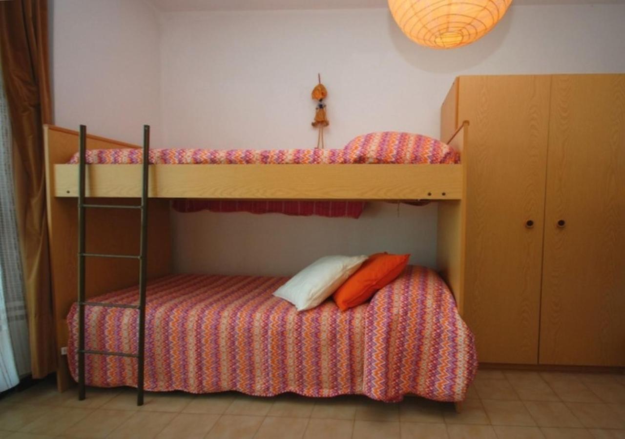 Residenza Olimpo Apartment Lignano Sabbiadoro Luaran gambar